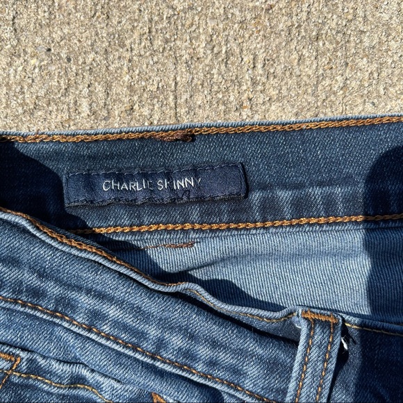 Lucky Brand Charlie Skinny Jeans Size 4/27 - Picture 4 of 6
